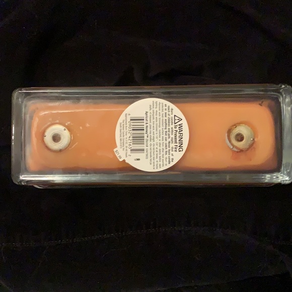 Rare Yankee Candle Apricot & Honey 3 Wick Candle new - Picture 3 of 4